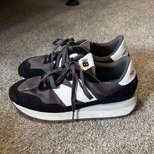 New Balance Black and Gray Sneakers